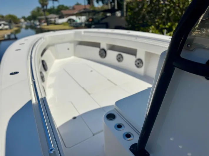  Yacht Photos Pics 2009 Invincible 36 Open Fisherman boat, spacious deck, sleek design, canal view.