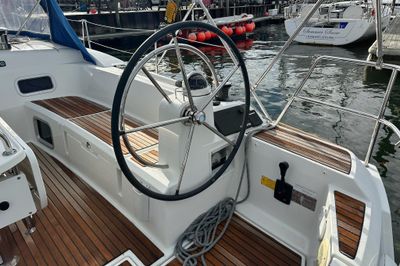 Yacht