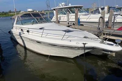 Sea Ray 330 Sundancer