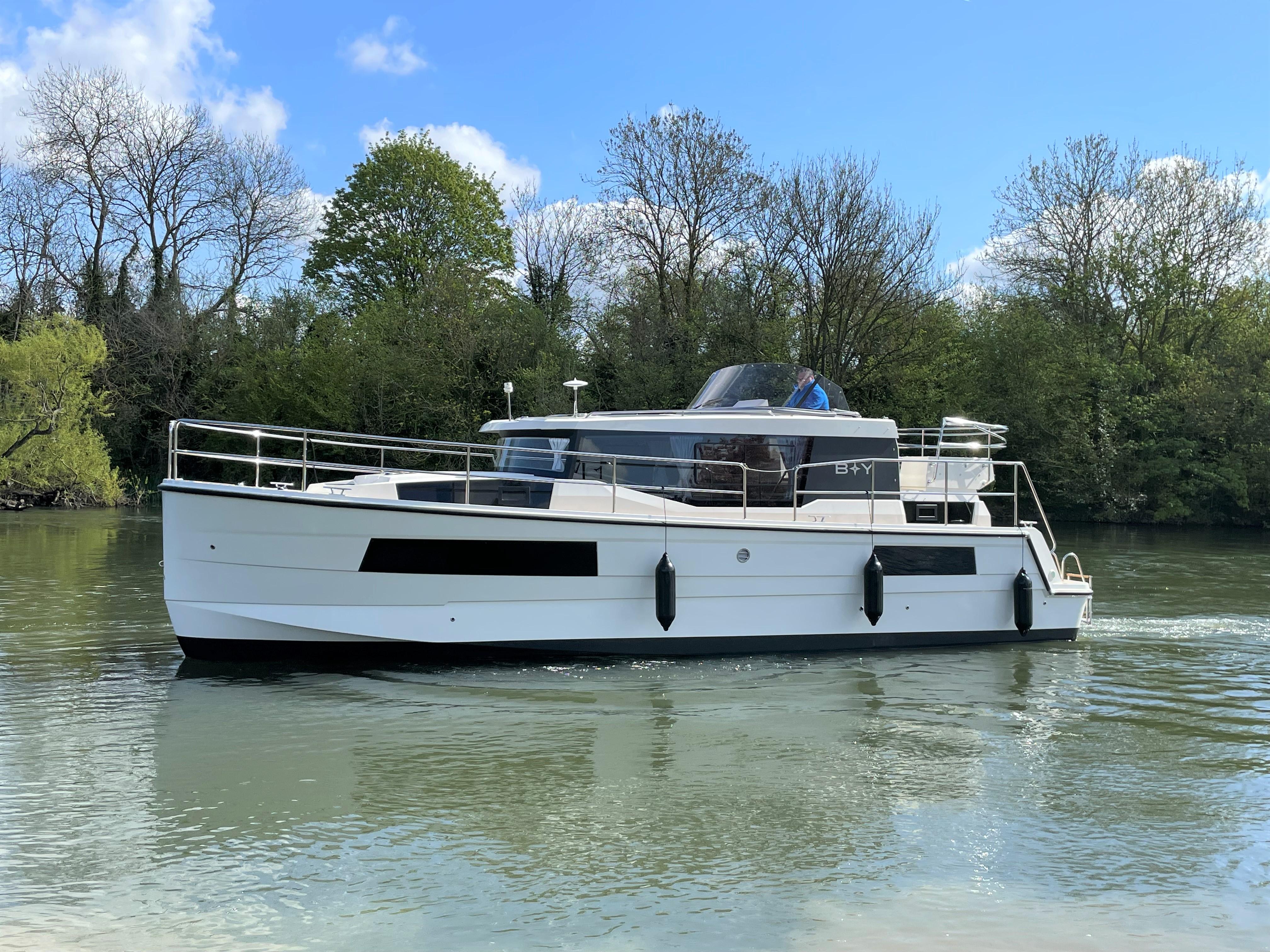 2023 Balt 37 Grand Aft Cabin for sale YachtWorld