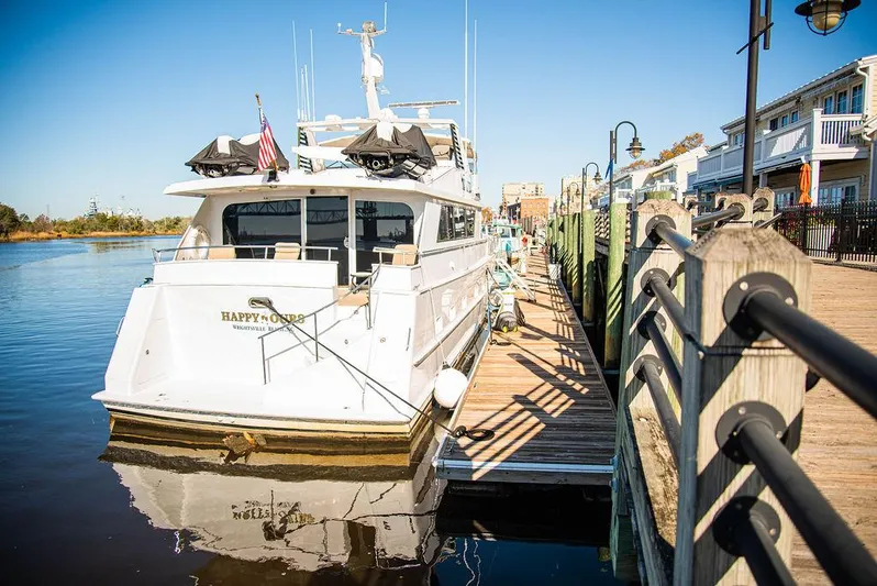 Happy Ours Yacht Photos Pics 