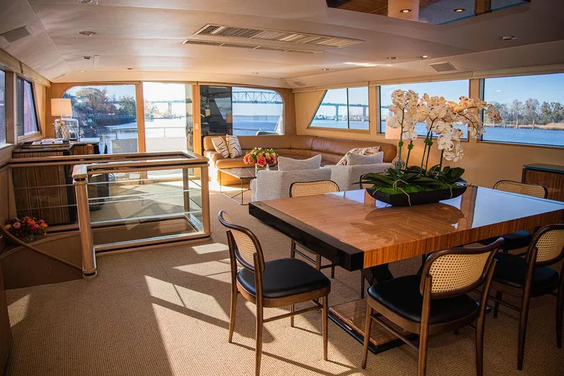 Happy Ours Yacht Photos Pics 