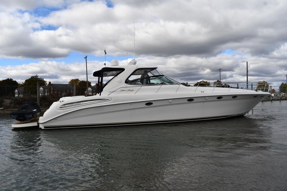 2001 Sea Ray 54