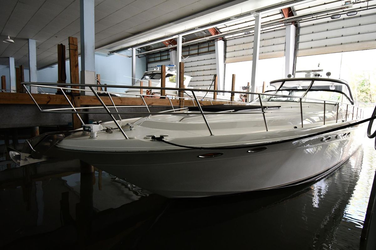 2001 Sea Ray 54