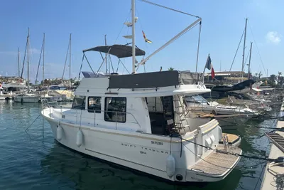 2017 Beneteau Swift Trawler 34