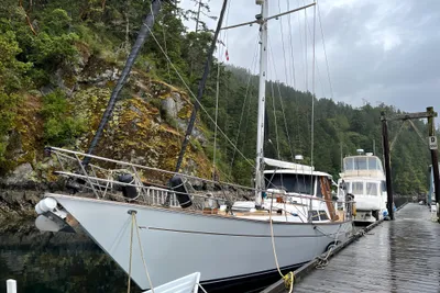 Antigua 58 Pilothouse