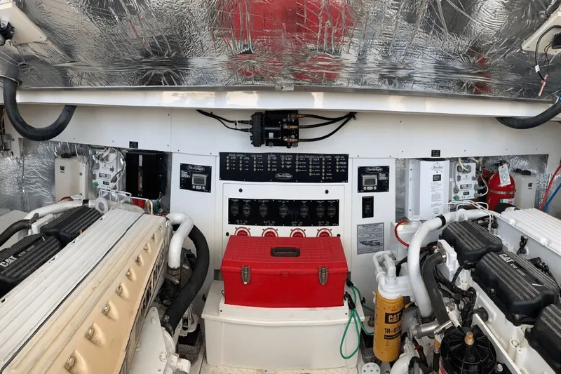 Somervilla Yacht Photos Pics 