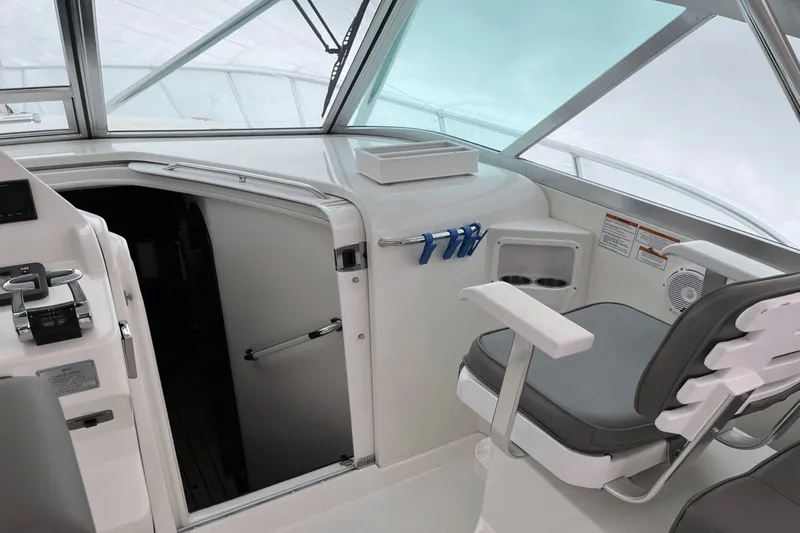 Somervilla Yacht Photos Pics 