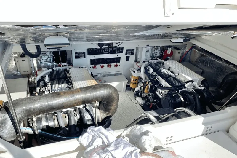 Somervilla Yacht Photos Pics 