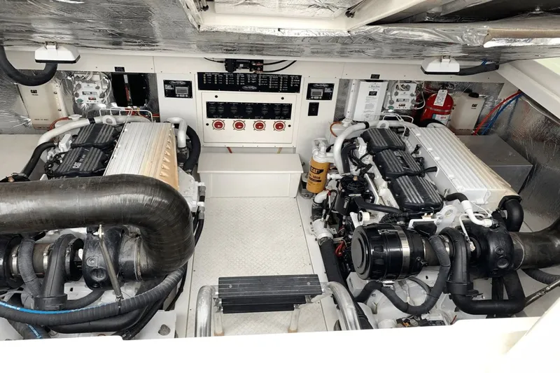 Somervilla Yacht Photos Pics 