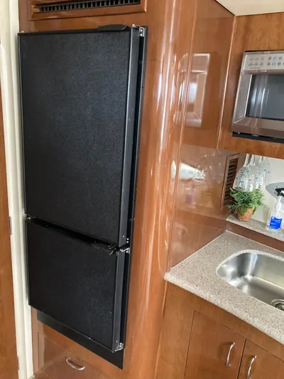 The Turtle Yacht Photos Pics 