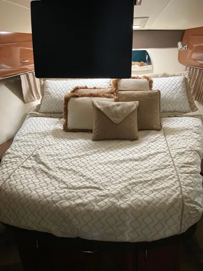 The Turtle Yacht Photos Pics 