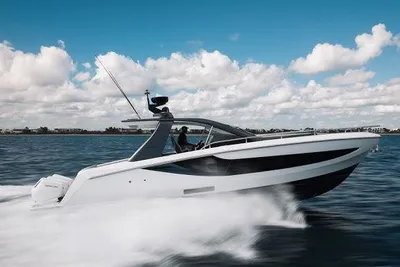 Azimut Verve 42
