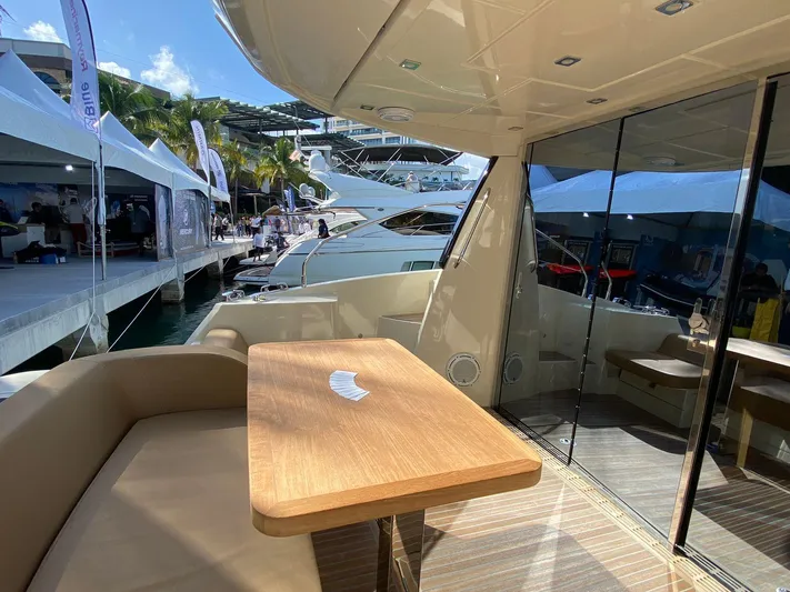 Venetus Yacht Photos Pics 