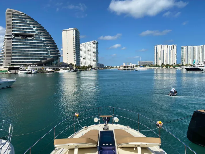Venetus Yacht Photos Pics 