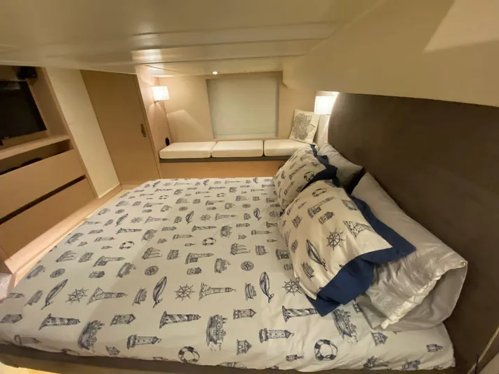 Venetus Yacht Photos Pics 