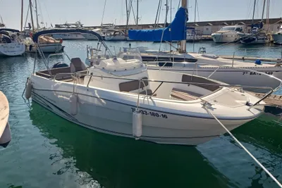 2016 Jeanneau Cap Camarat 7.5 CC SÉRIE 2