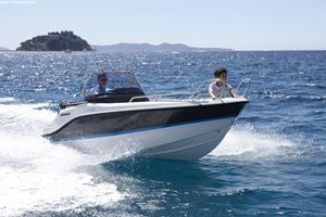 2023 Quicksilver Activ 455 Open