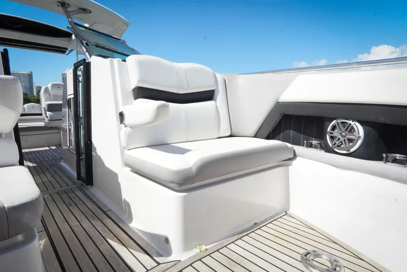  Yacht Photos Pics 2017 Four Winns H350 boat interior with white seating and sleek design.