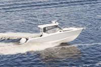 2021 Boston Whaler 325 Conquest