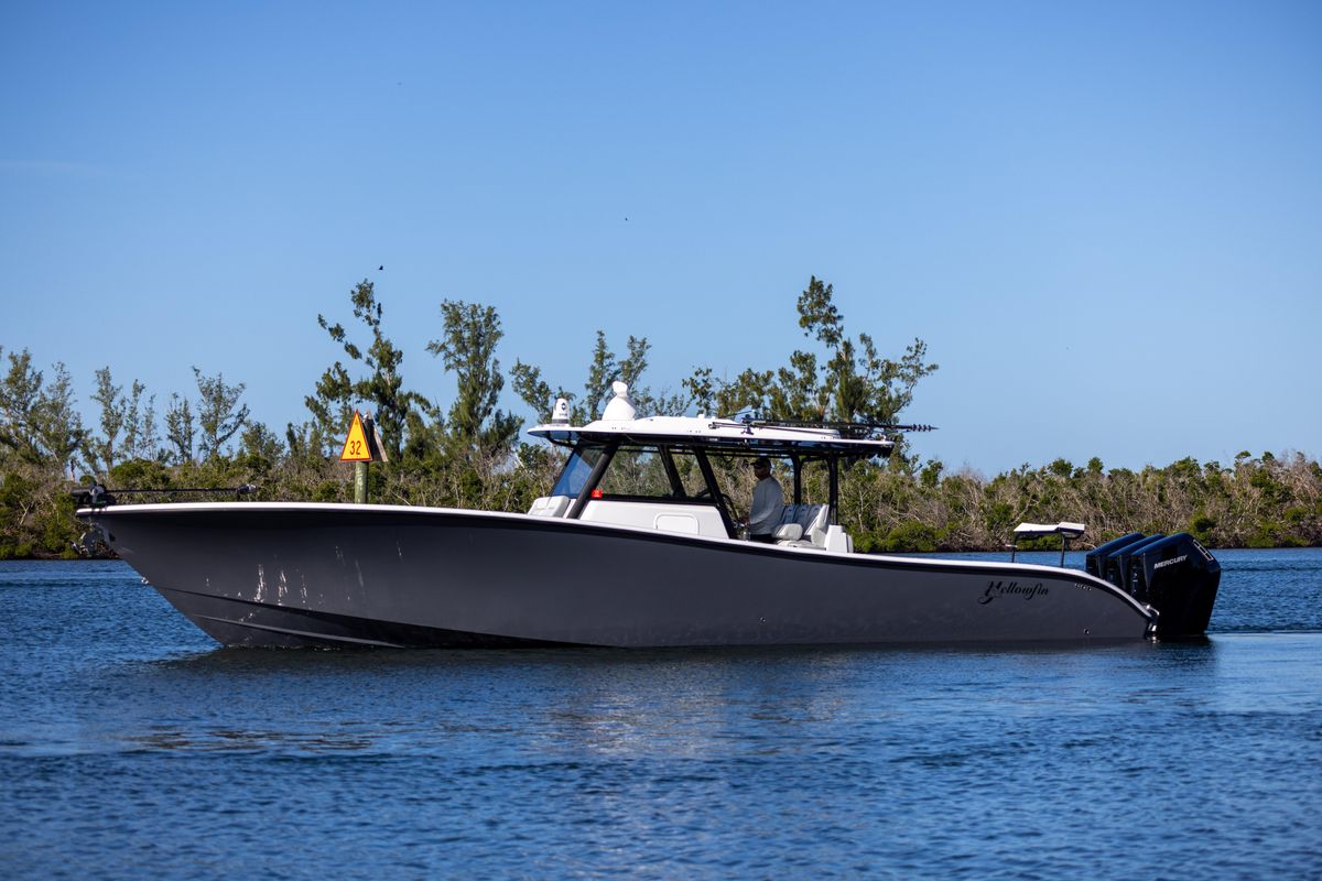 2023 Yellowfin 42 