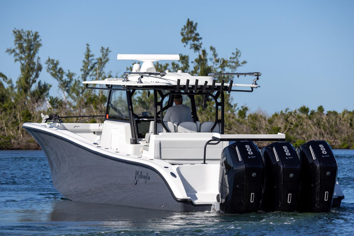 2023 Yellowfin 42 