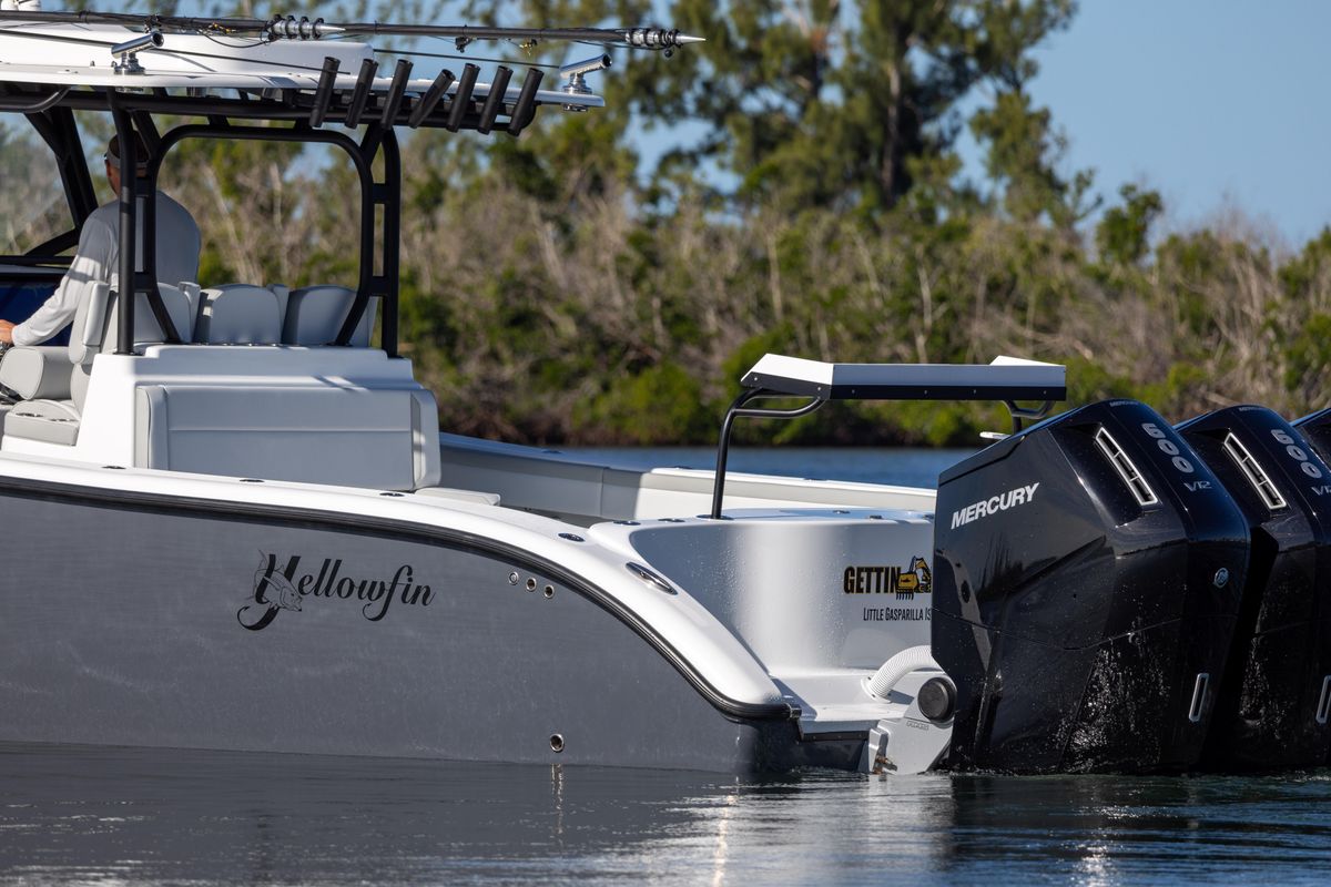 2023 Yellowfin 42 