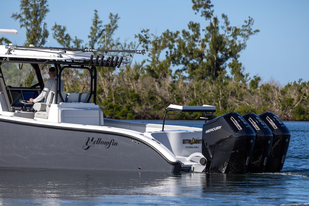 2023 Yellowfin 42 