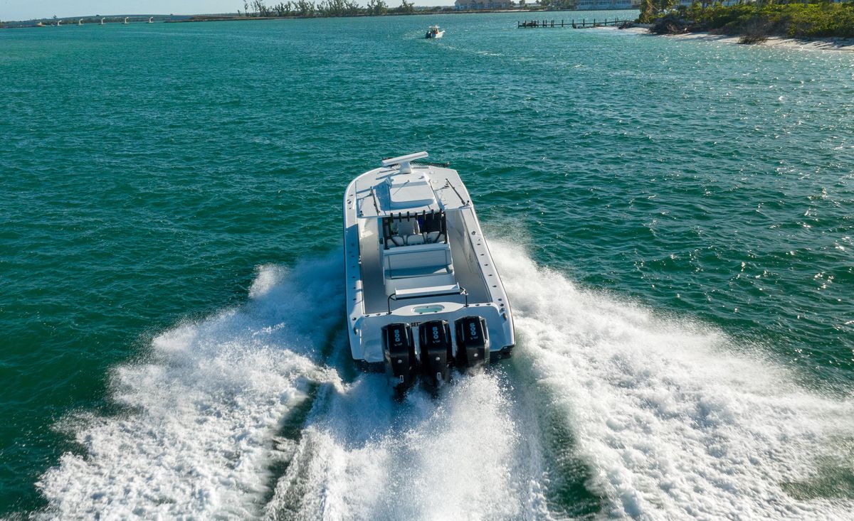2023 Yellowfin 42 