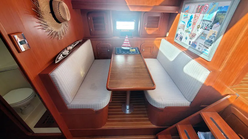 Next Chapter Yacht Photos Pics Dinette