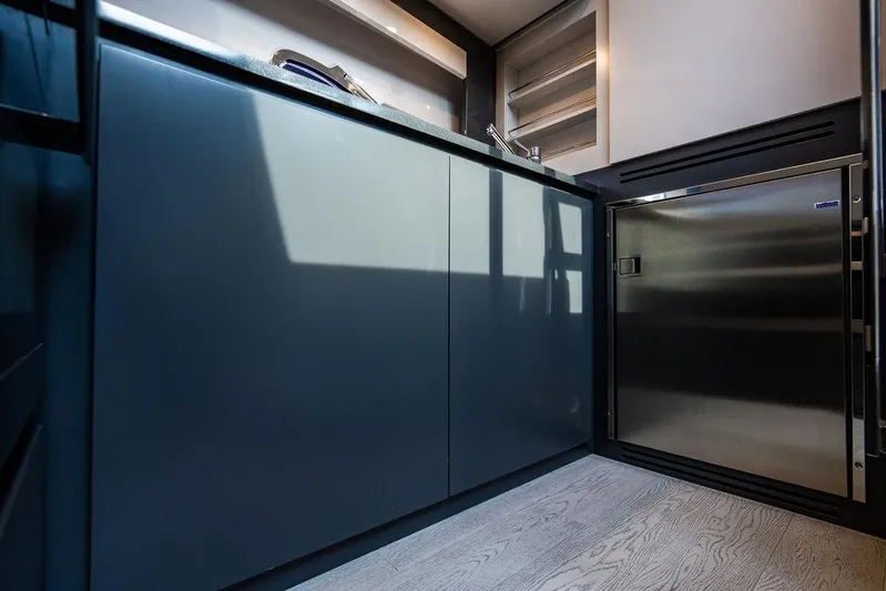 Two Bite Yacht Photos Pics 