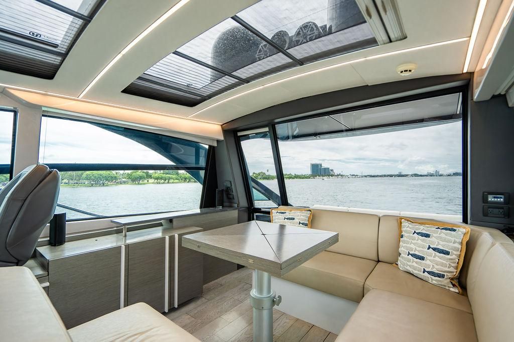 2018 Pershing 54 