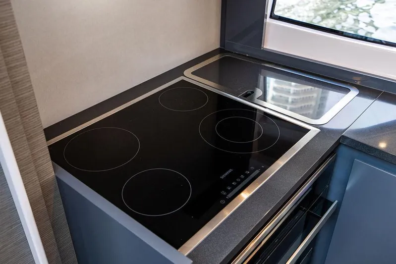 Two Bite Yacht Photos Pics 