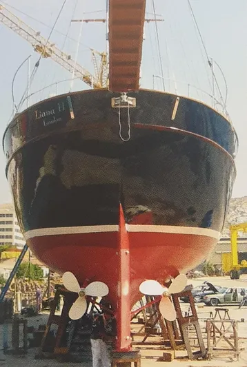 Liana H Yacht Photos Pics 