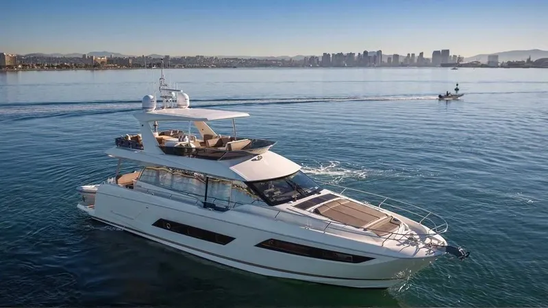 5 Star Yacht Photos Pics 