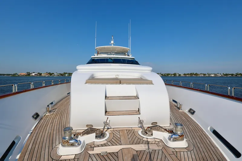 My Destiny Yacht Photos Pics 2001 DESTINY 98