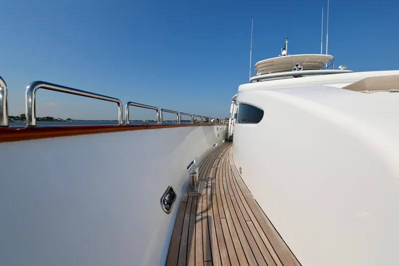 My Destiny Yacht Photos Pics 2001 DESTINY 98