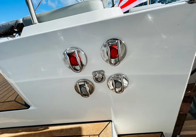 Feel So Good Yacht Photos Pics 