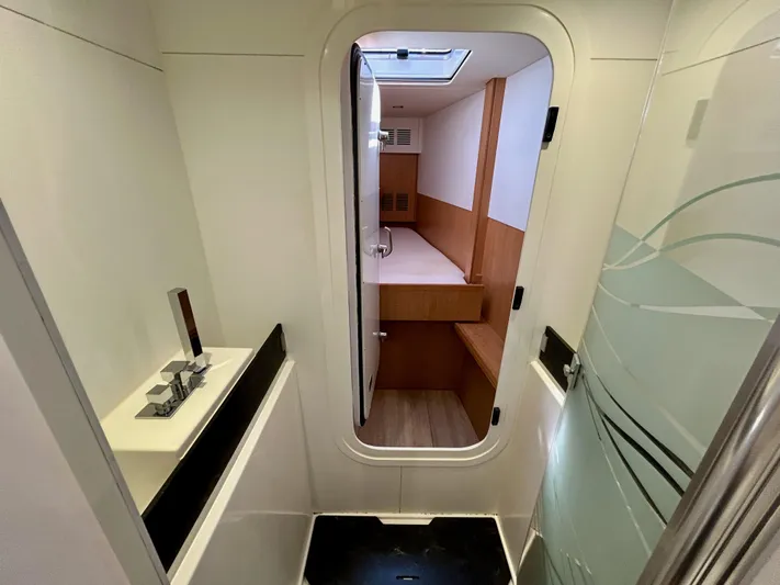 Feel So Good Yacht Photos Pics 