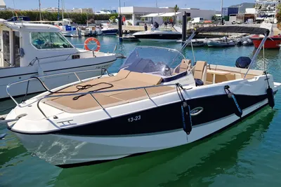 2023 Quicksilver Activ 755 Sundeck