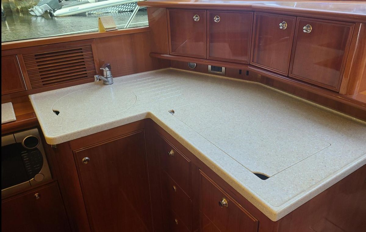 2009 Riviera 47 
