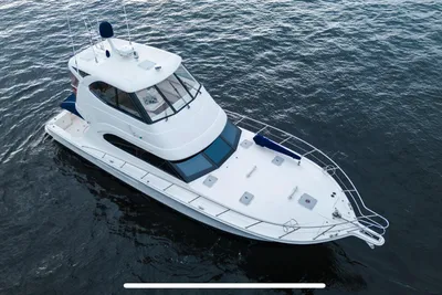 Riviera 47 Enclosed Flybridge Series II
