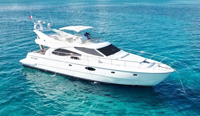 2003 Ferretti Yachts 59 