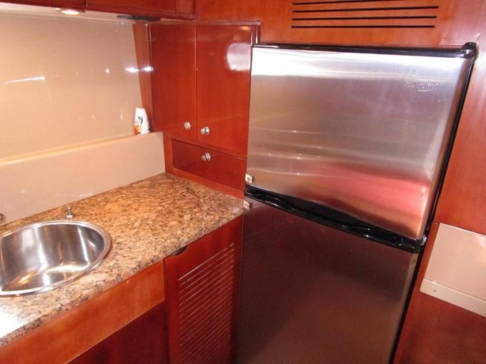 2003 Ferretti Yachts 59 