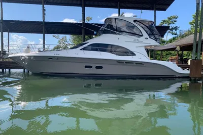 Sea Ray 52 Sedan Bridge