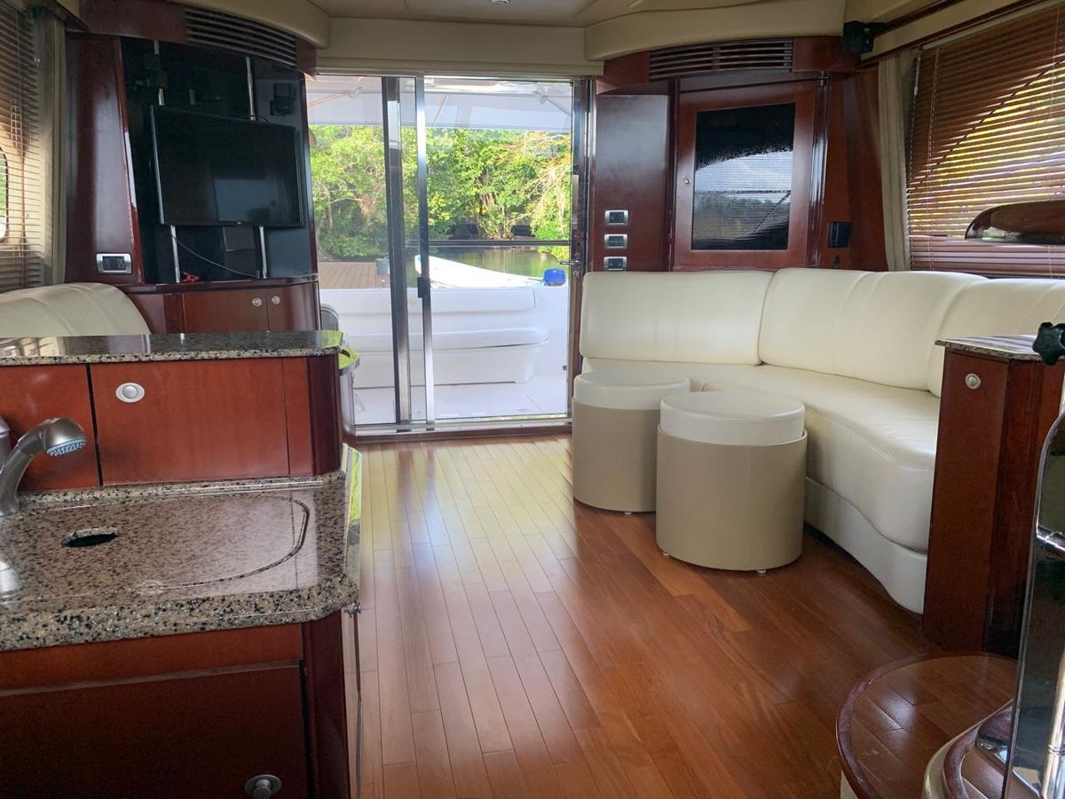2006 Sea Ray 52 