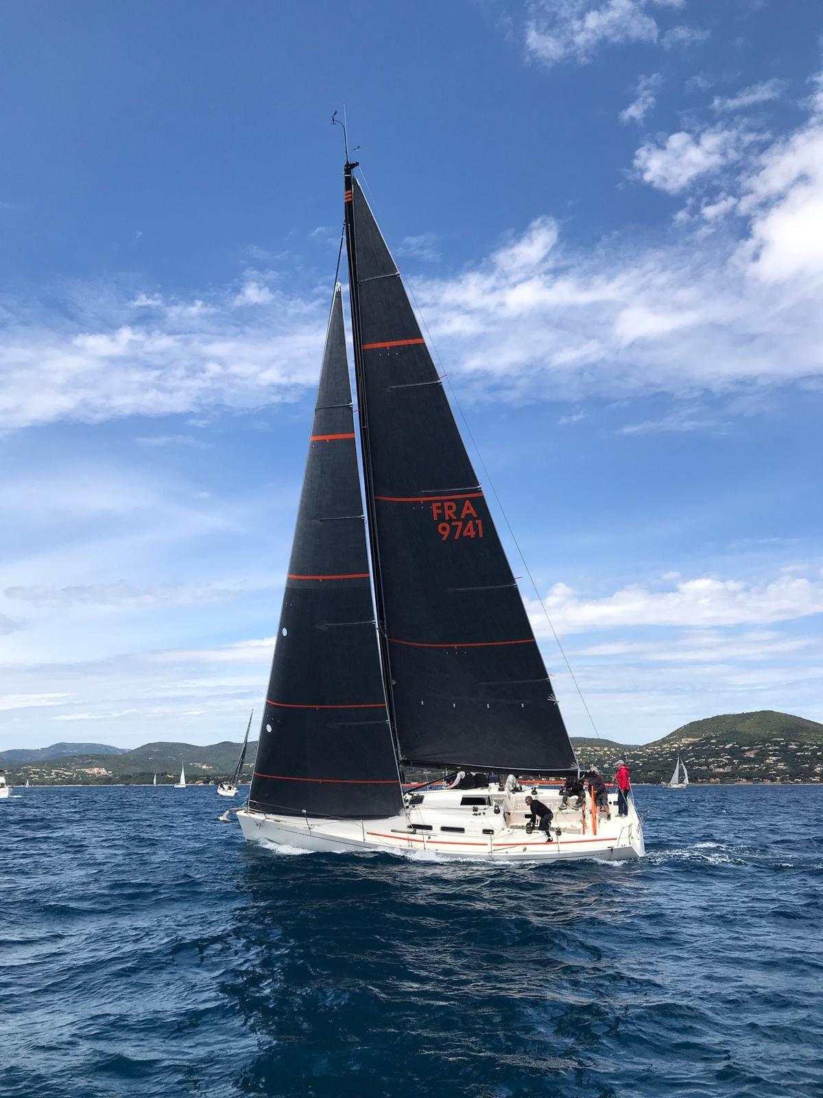 x 41 yacht for sale