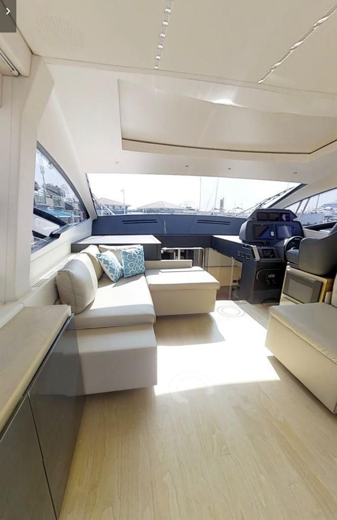 2015 Pershing 70 
