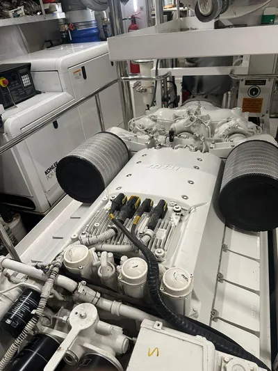 Blue Yacht Photos Pics 