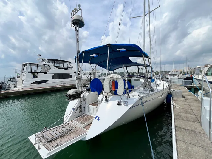 Lali Yacht Photos Pics 